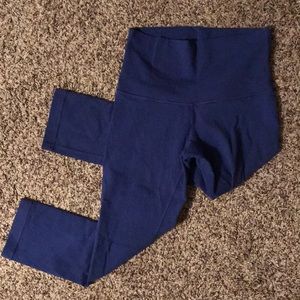 Lululemon wunder under size 6